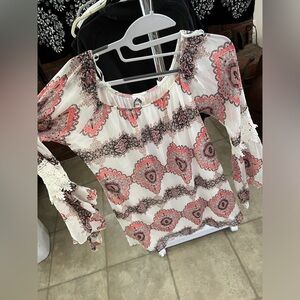 HONEY ME dress with lace detail